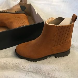 American Eagle AE boots
